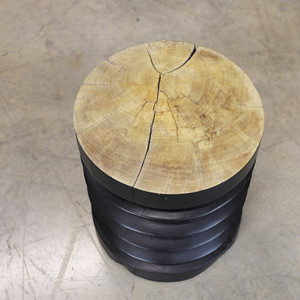 Abaidoo Low Stool S01
16 dia x 18 H inches
Black lacquer with a bleached top