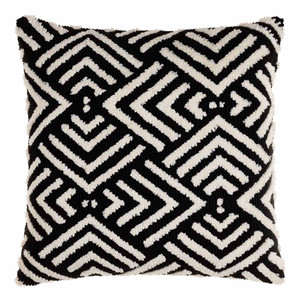 Selena Black and White Geometric Pillow - SDO-001
20 x 20 inches
Acrylic, Cotton
