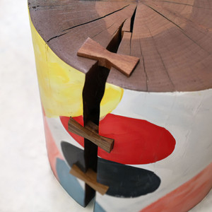 Chérie Hand Painted Log Table
12-15 dia x 18 H inches
Hand painted with Benjamin Moore paint