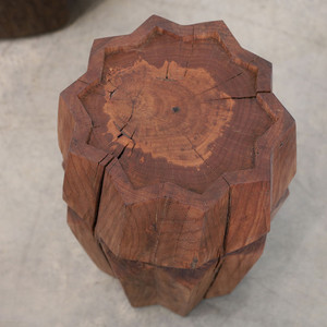 Estrella Side Table S01
16 x 16 x 22 H inches
Penofin oiled finish