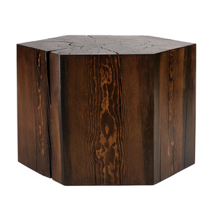 Hexágono Low Table
Hexagon Shaped Table
24.75 x 24.75 x 18 H inches
Dark Walnut