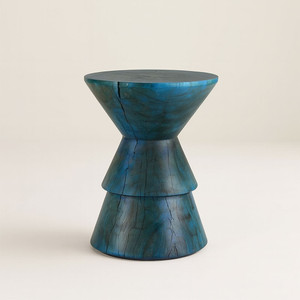 Kali Side Table
15.5 dia x 20 H inches
Azure Blue Finish