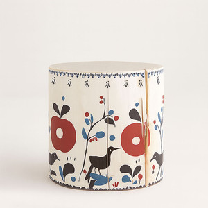 Pajarito Hand Painted Side Table
18 dia x 18 H inches
Painted Bone Finish